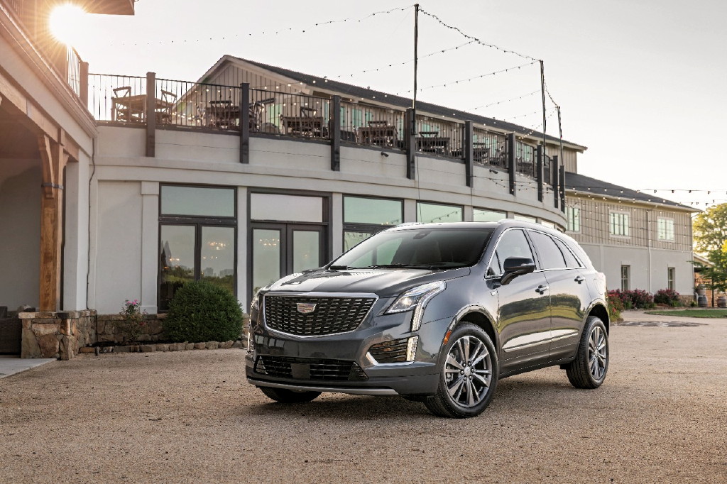 ON THE ROAD 2/14: 2020 Cadillac XT5 Premium Luxury AWD