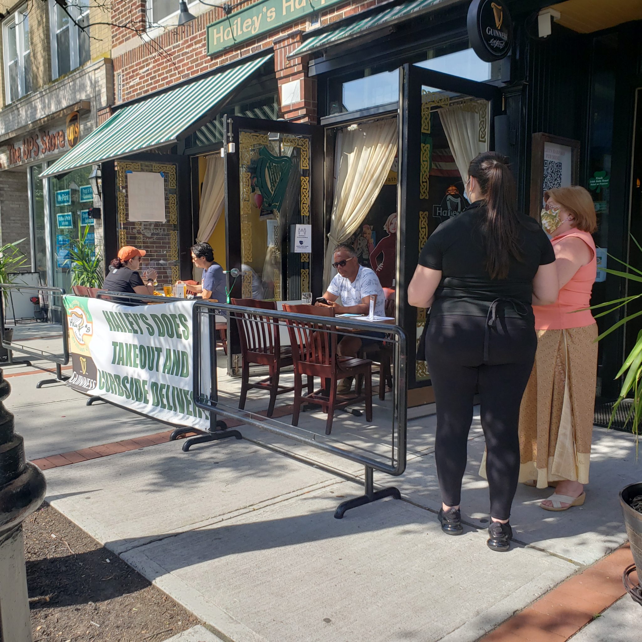 Use of private, public spaces in full effect as outdoor dining reopens in Metuchen