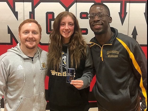 Mazzella headed to girls state wrestling tournament for second year in a row