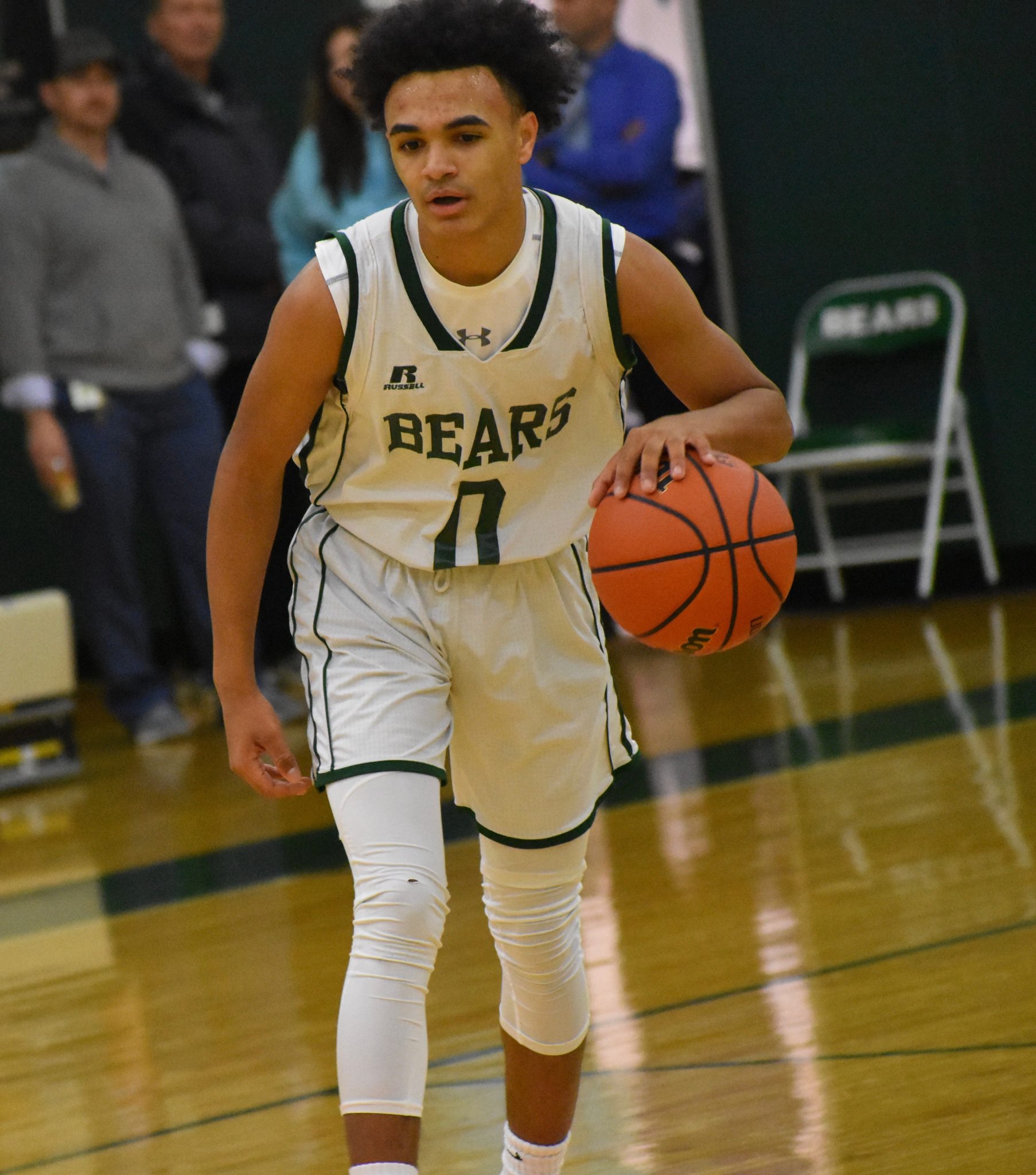 East Brunswick achieves key GMC boys’ basketball victory