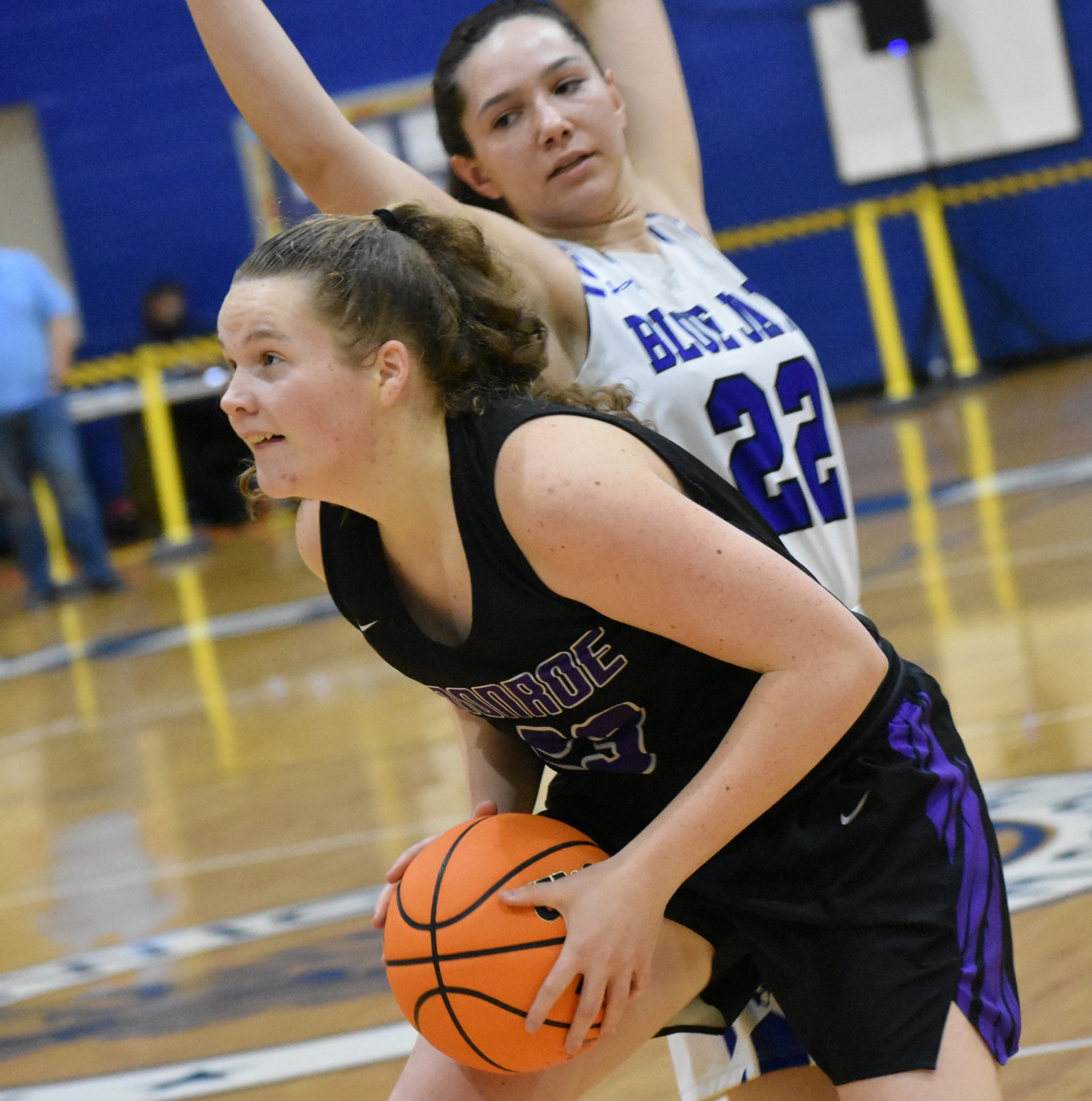 Monroe upsets Middlesex to advance to GMC girls’ basketball final