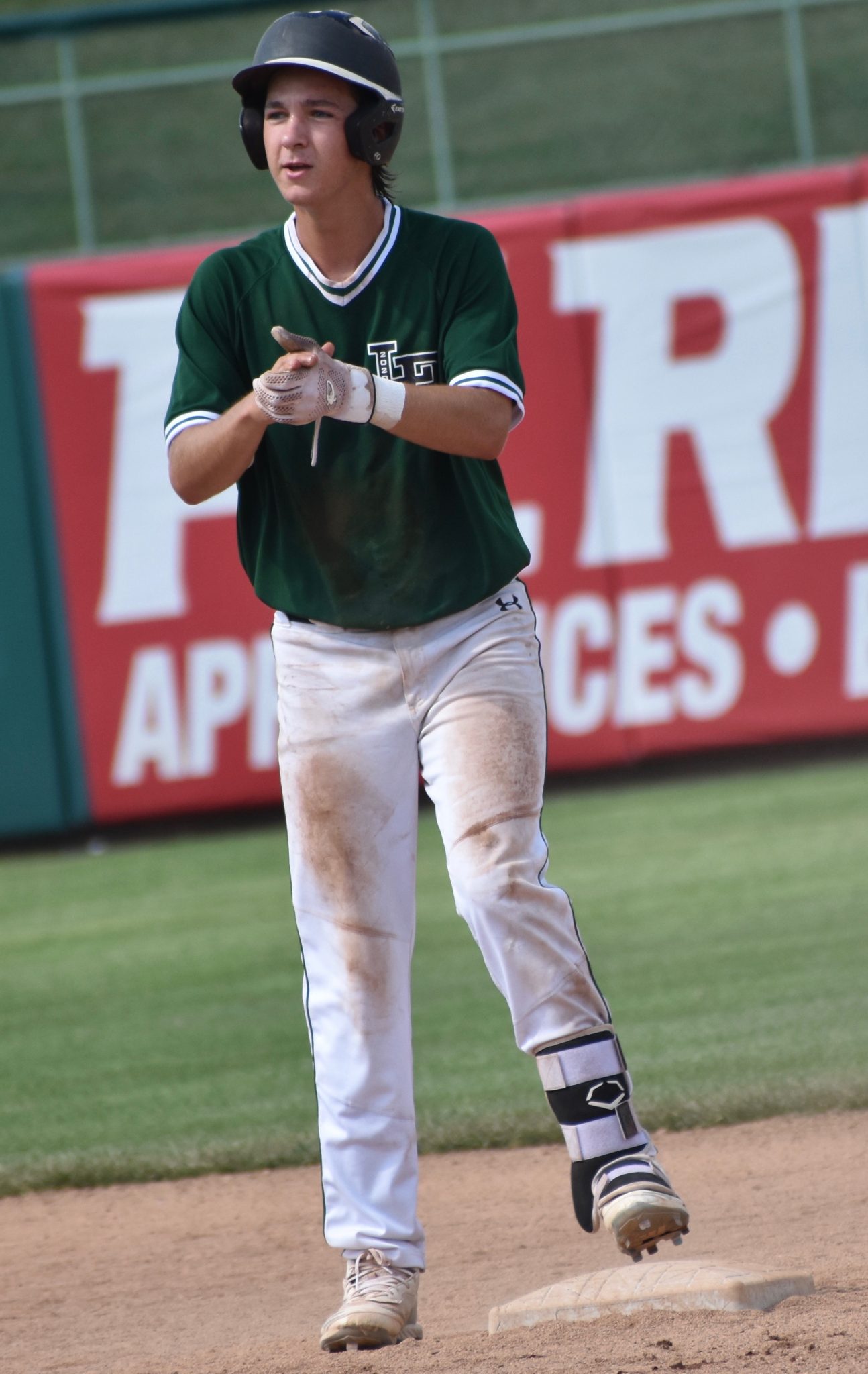 Saint Joseph Metuchen honors fallen teammate by advancing in Last Dance World Series