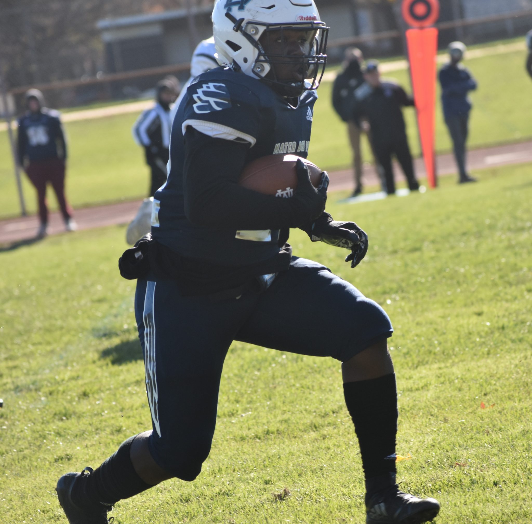 Ingram powers Mater Dei Prep into Group 3 state grid semifinals