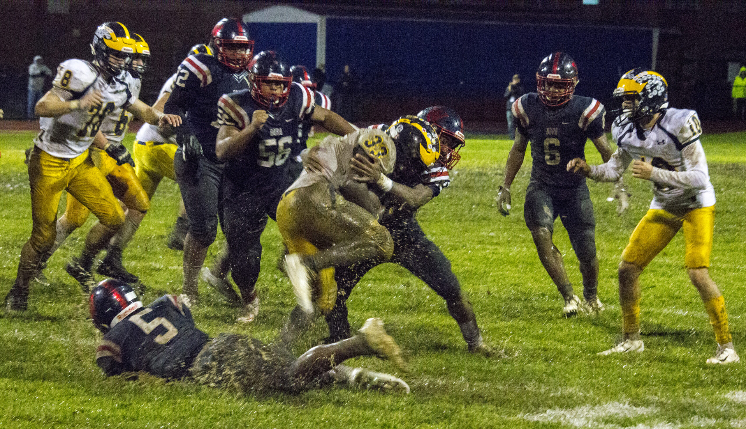 Florence’s football playoff run ends with loss to Willingboro