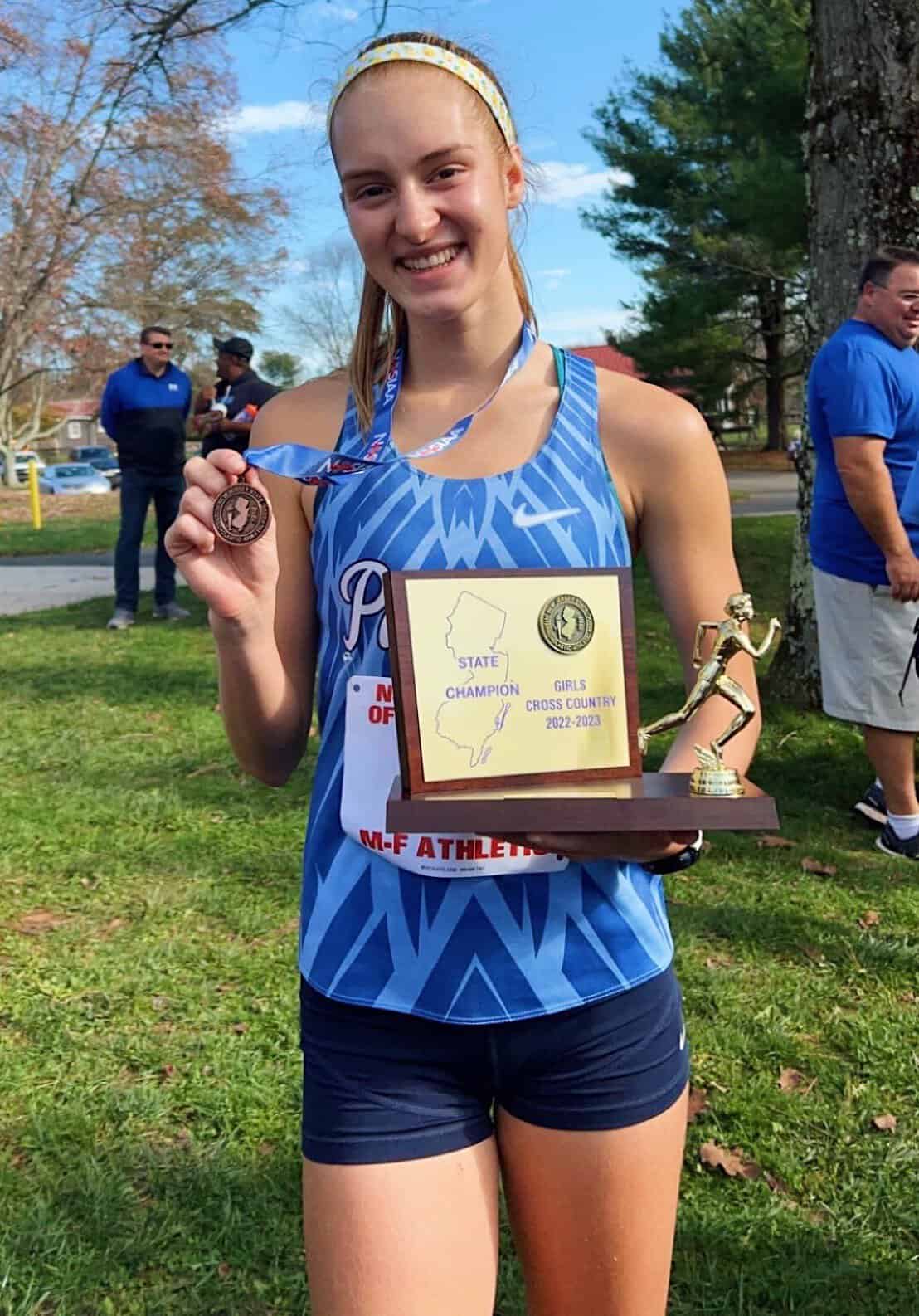 Zawatski wins cross country Meet of Champions title; qualifies for national meet