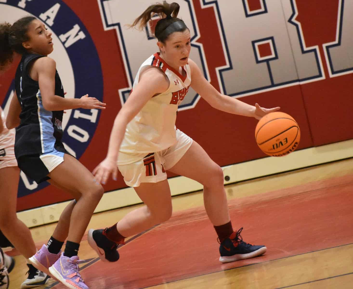 Manalapan defeats A North rival Freehold Township in season opener