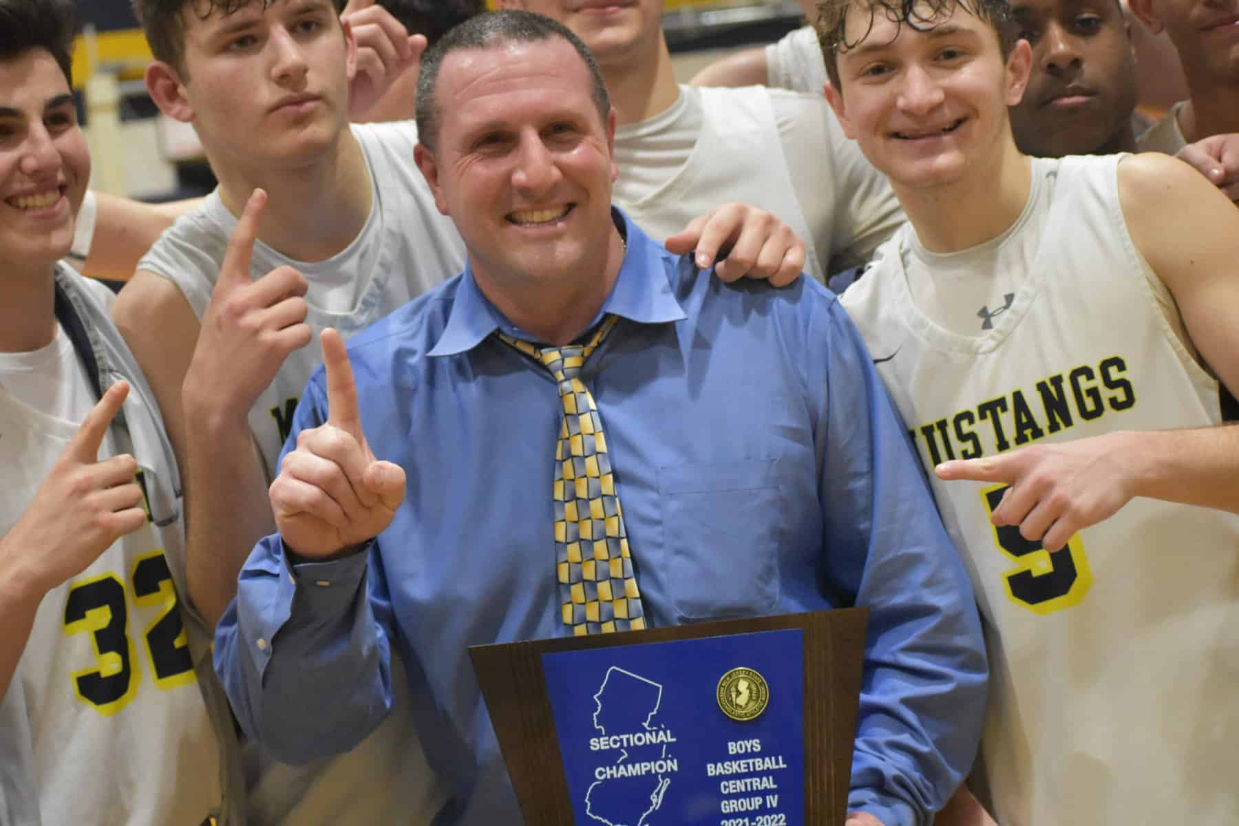 Mustangs defeat Trenton, 75-67, to win school’s first state sectional title