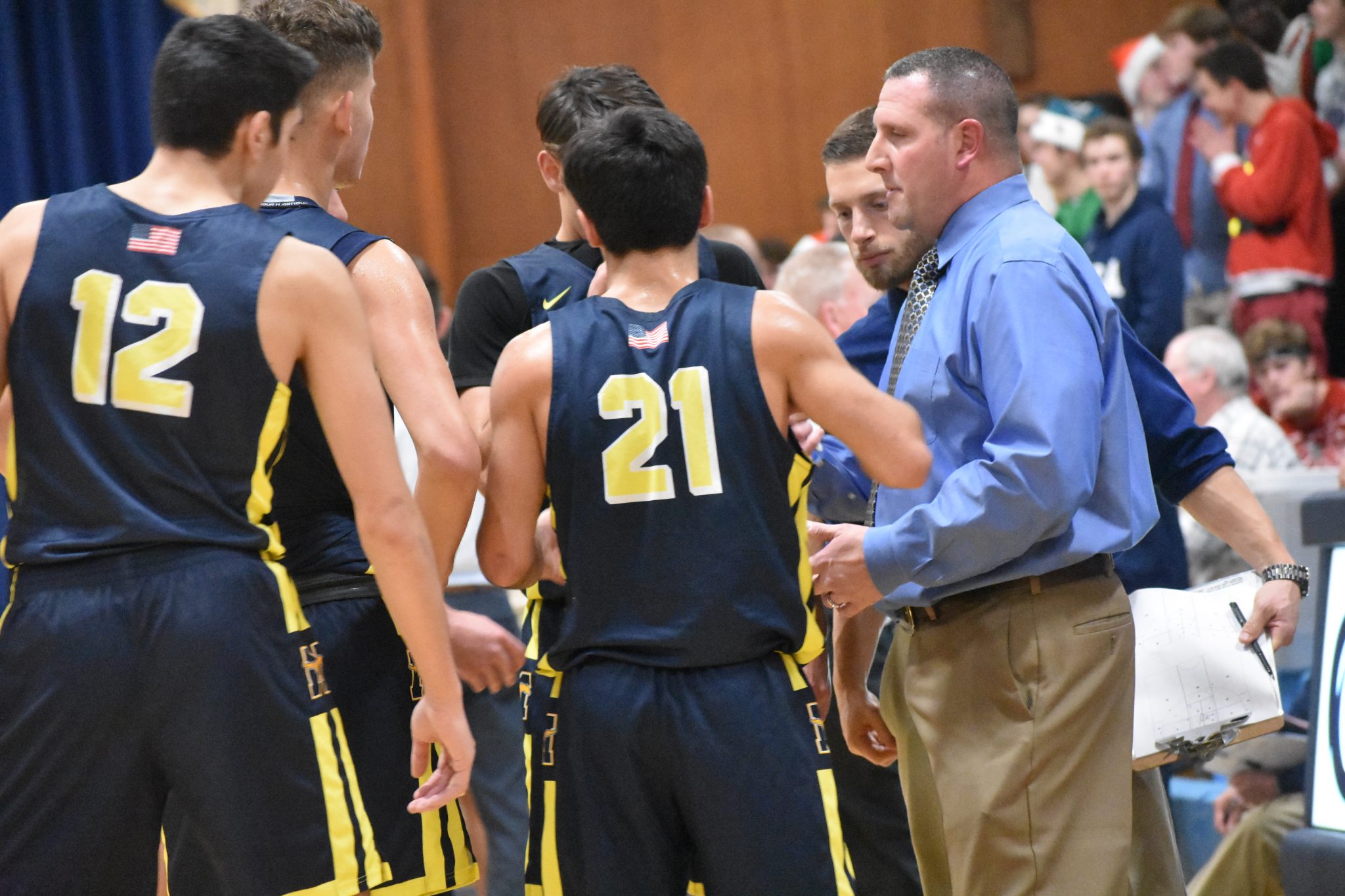 Marlboro boys’ hoops off to hot start this winter