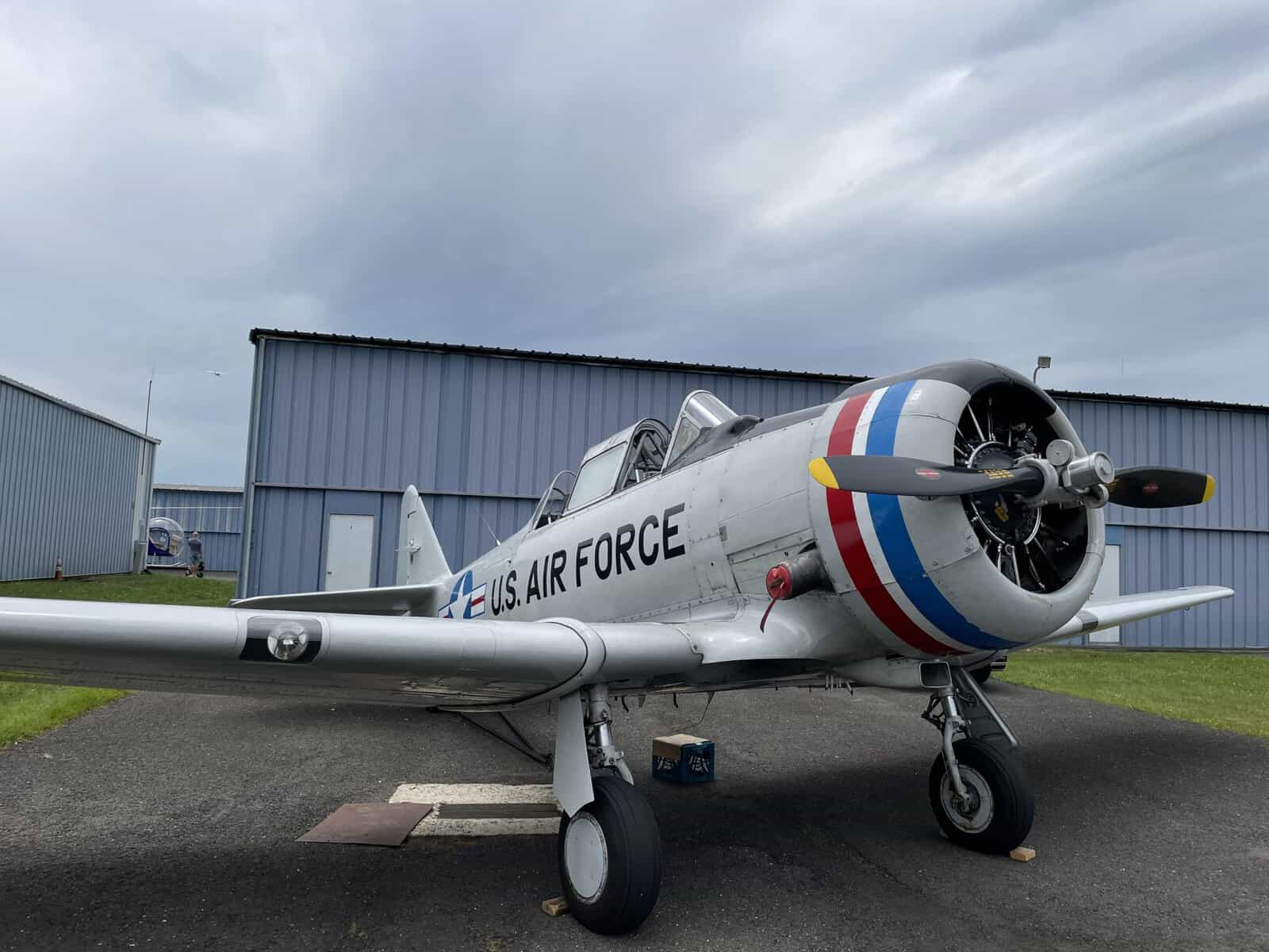 Young and old enjoy open house at Old Bridge Airport