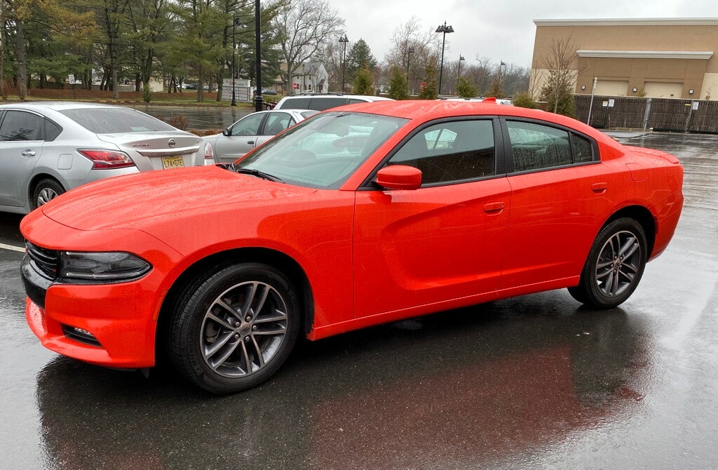 The 2019 Dodge Charger SXT AWD Plus