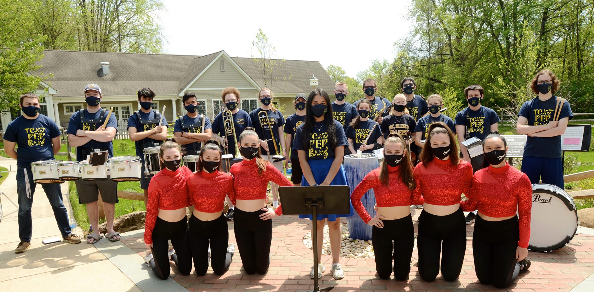 Residents of Greenwood House treated to live entertainment courtesy of TCNJ