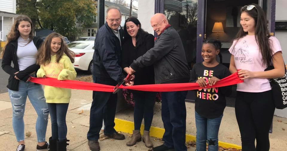 Florence Township welcomes new ballet studio