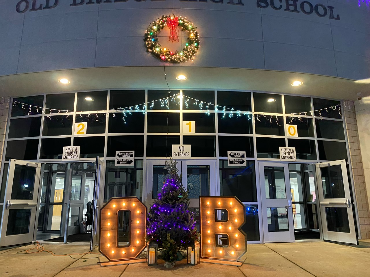 Old Bridge High School teachers, staff hold ‘Light Up the Knight’ to bring holiday spirit to students during pandemic