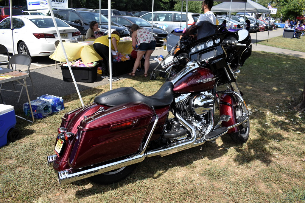 Supporter donates motorcycles to begin new unit for Hillsborough Police Department