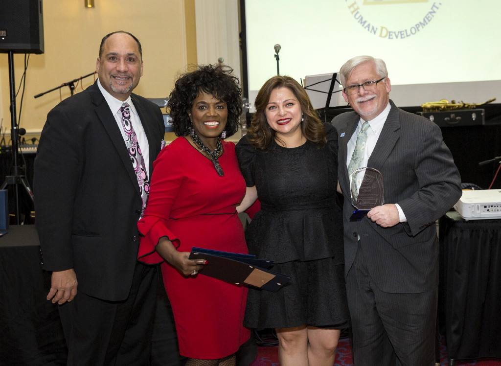 Middlesex County College receives award from Puerto Rican Association for Human Development