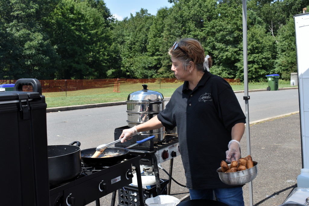 Maricel’s Kitchen offers egg rolls at Edison’s Food Wine Beer Festival