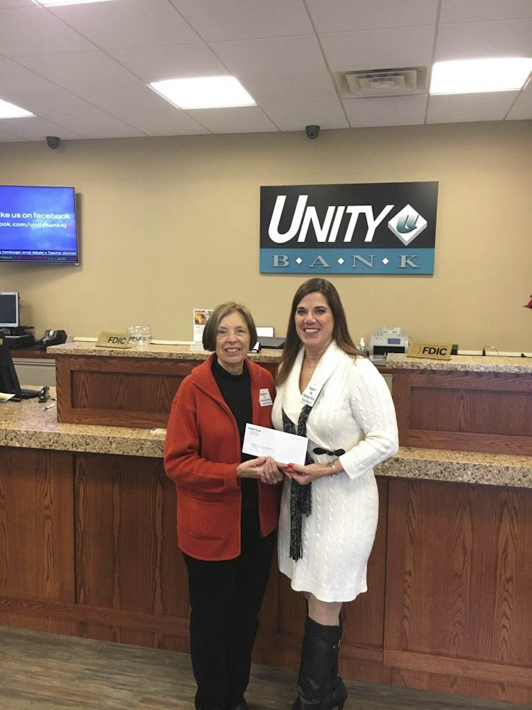 St. James Food Pantry and Soup Kitchen receives donation from Unity Bank