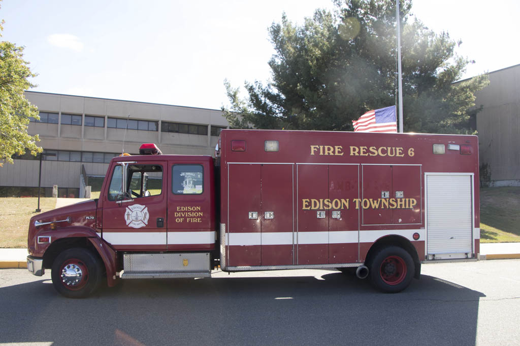 Fatal fire at mobile home park in Edison under investigation; does not appear suspicious