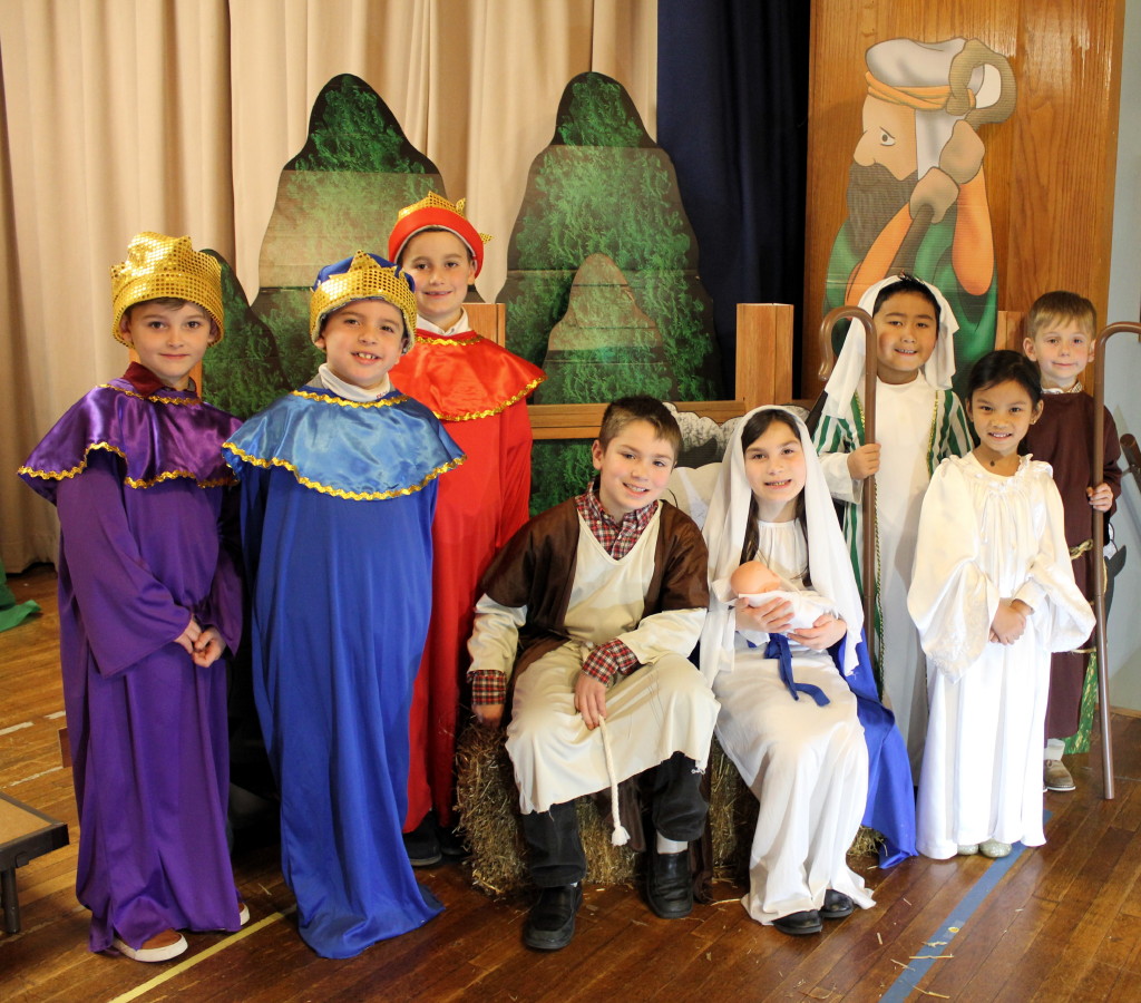 St. Francis students perform annual Christmas program