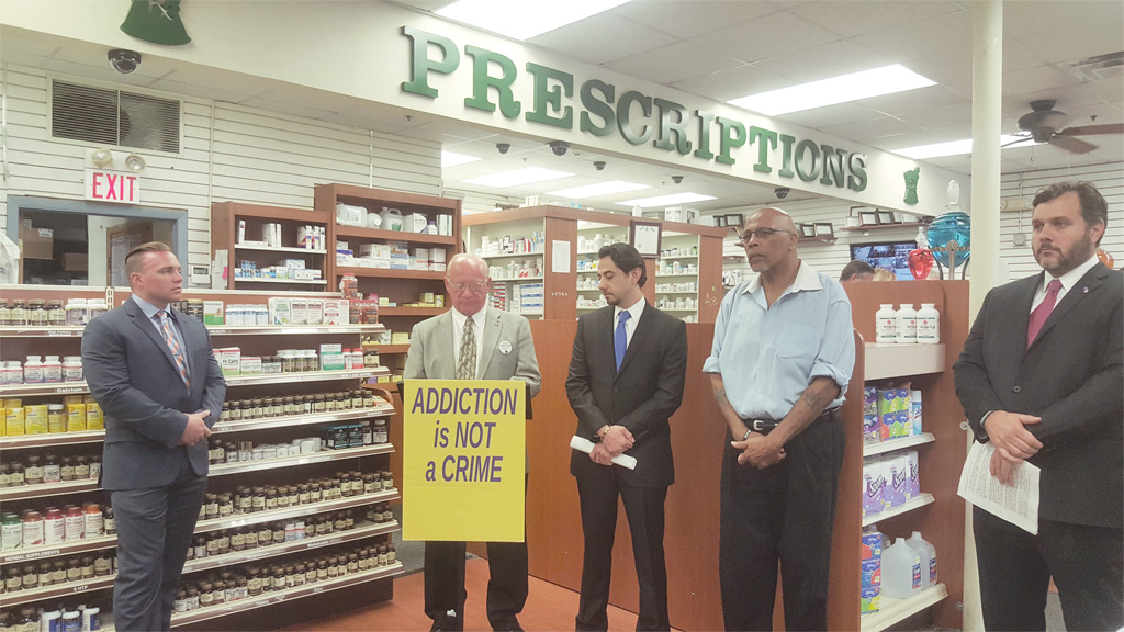 Sheriff candidate unveils plan to address drug epidemic