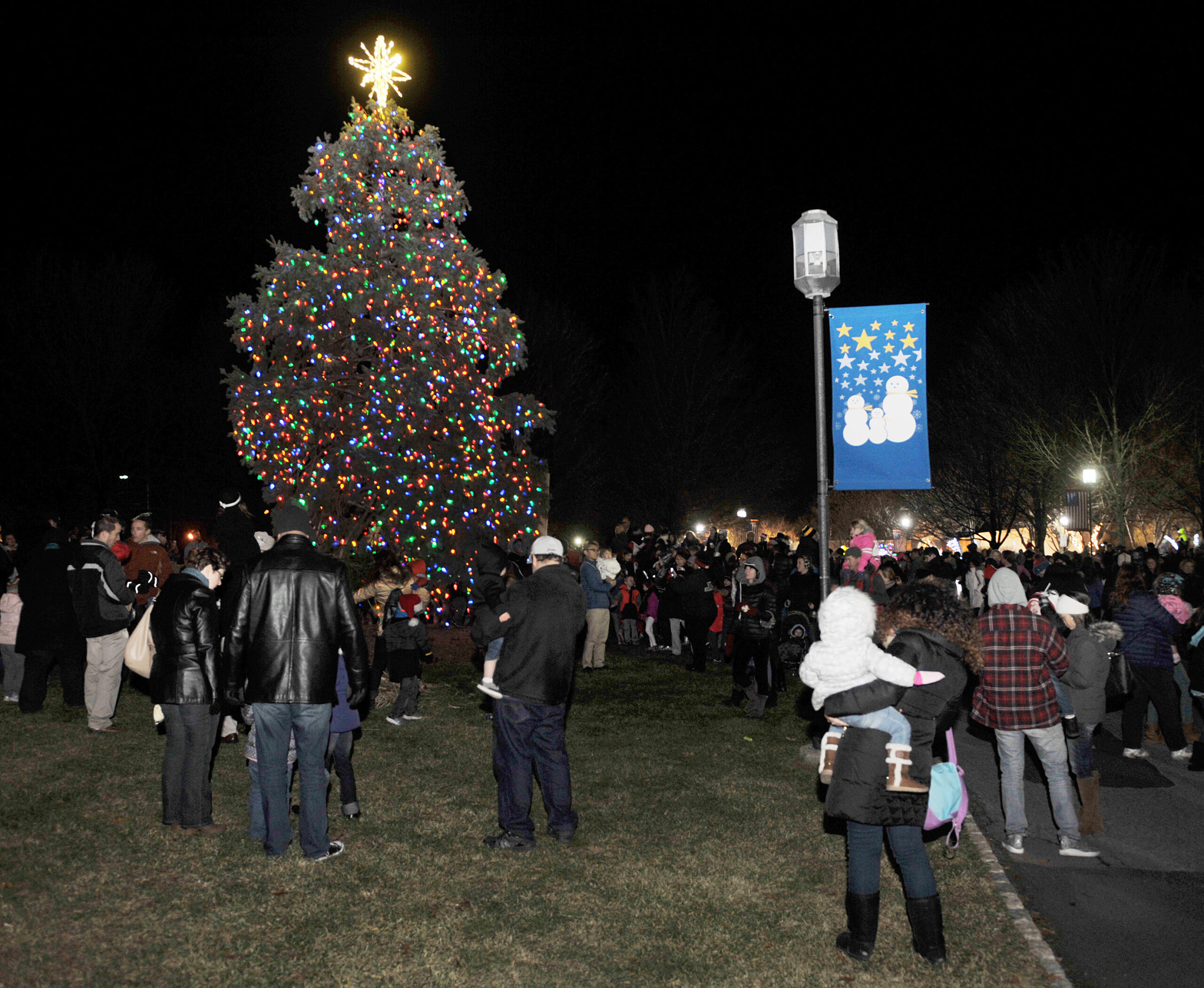 Hillsborough’s tree lighting rescheduled to Monday