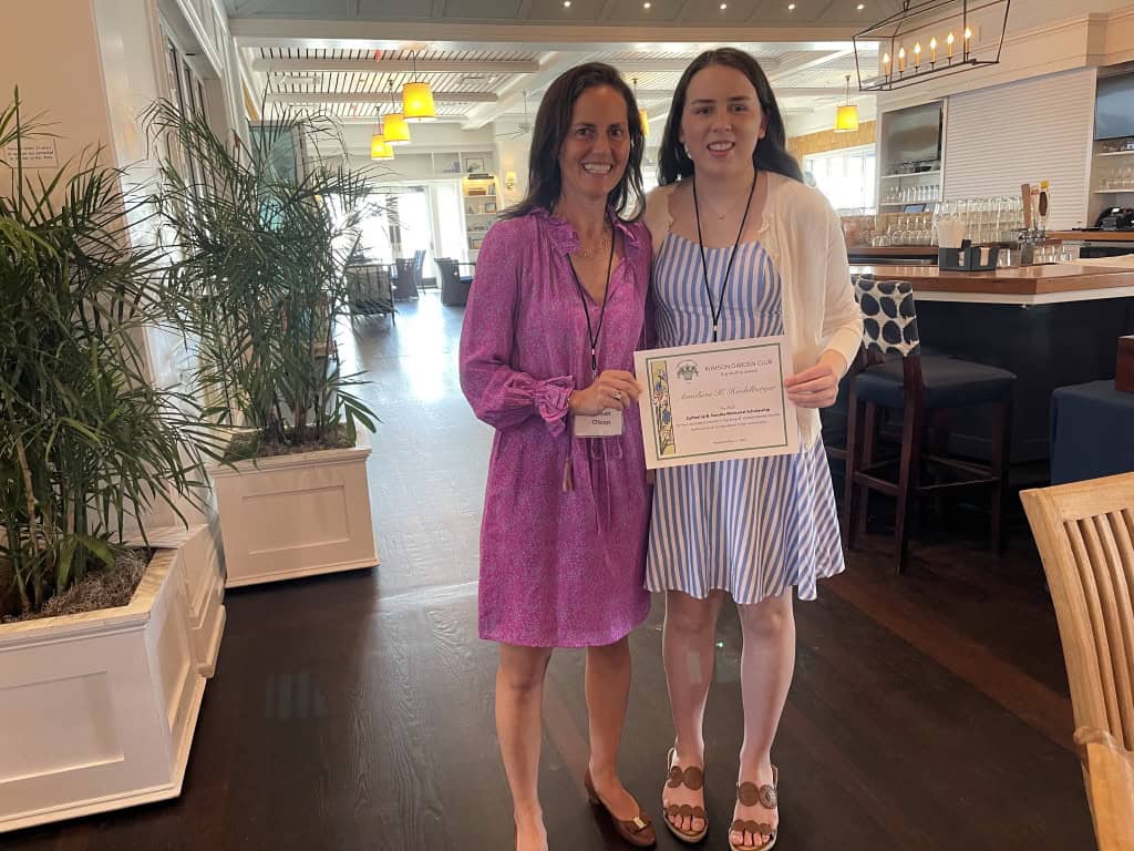 Rumson Garden Club awards scholarship to Trinity Hall senior