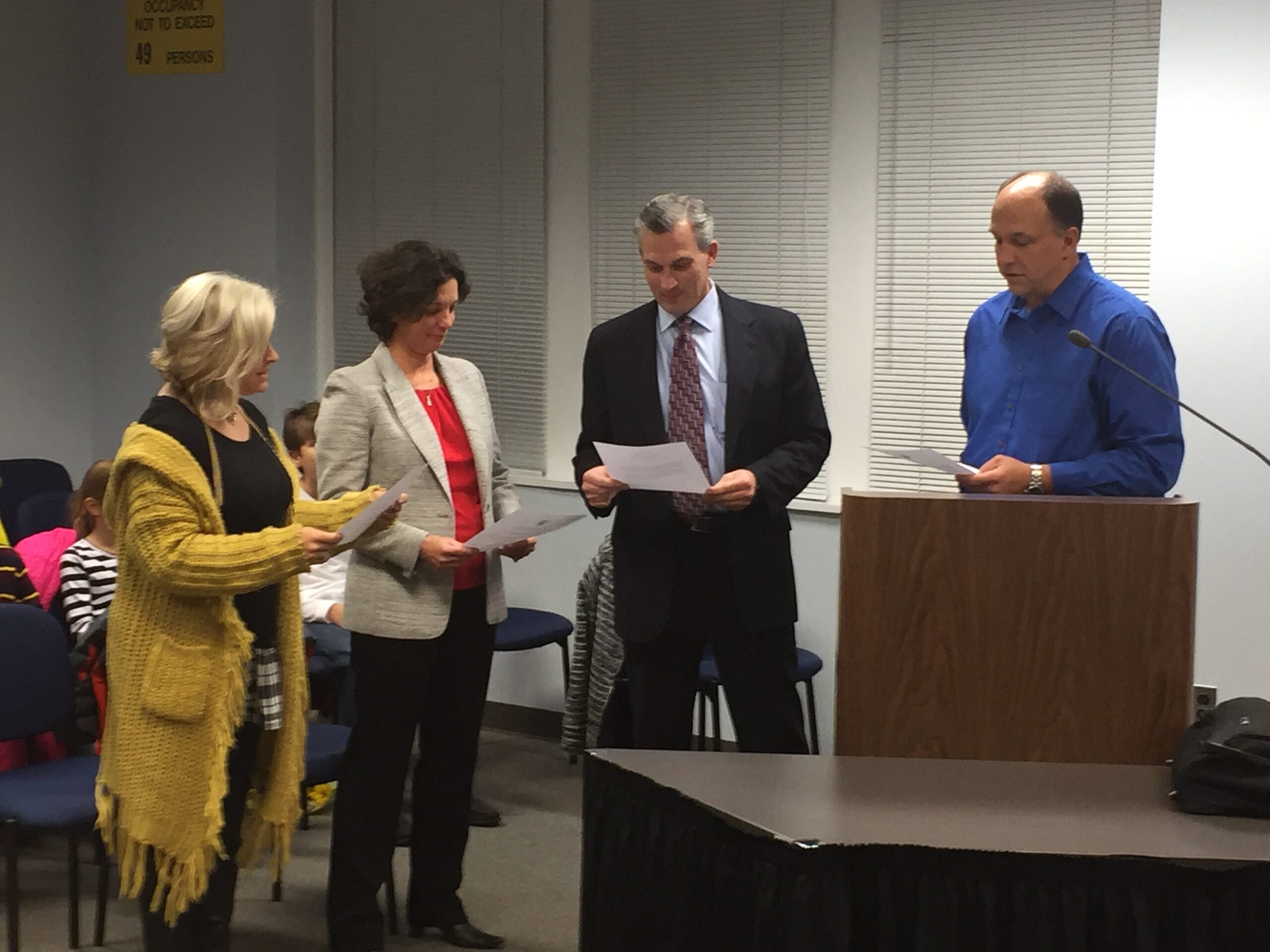 HOPEWELL: School board swears in Murray, Sawicki, Tracy in reorganization