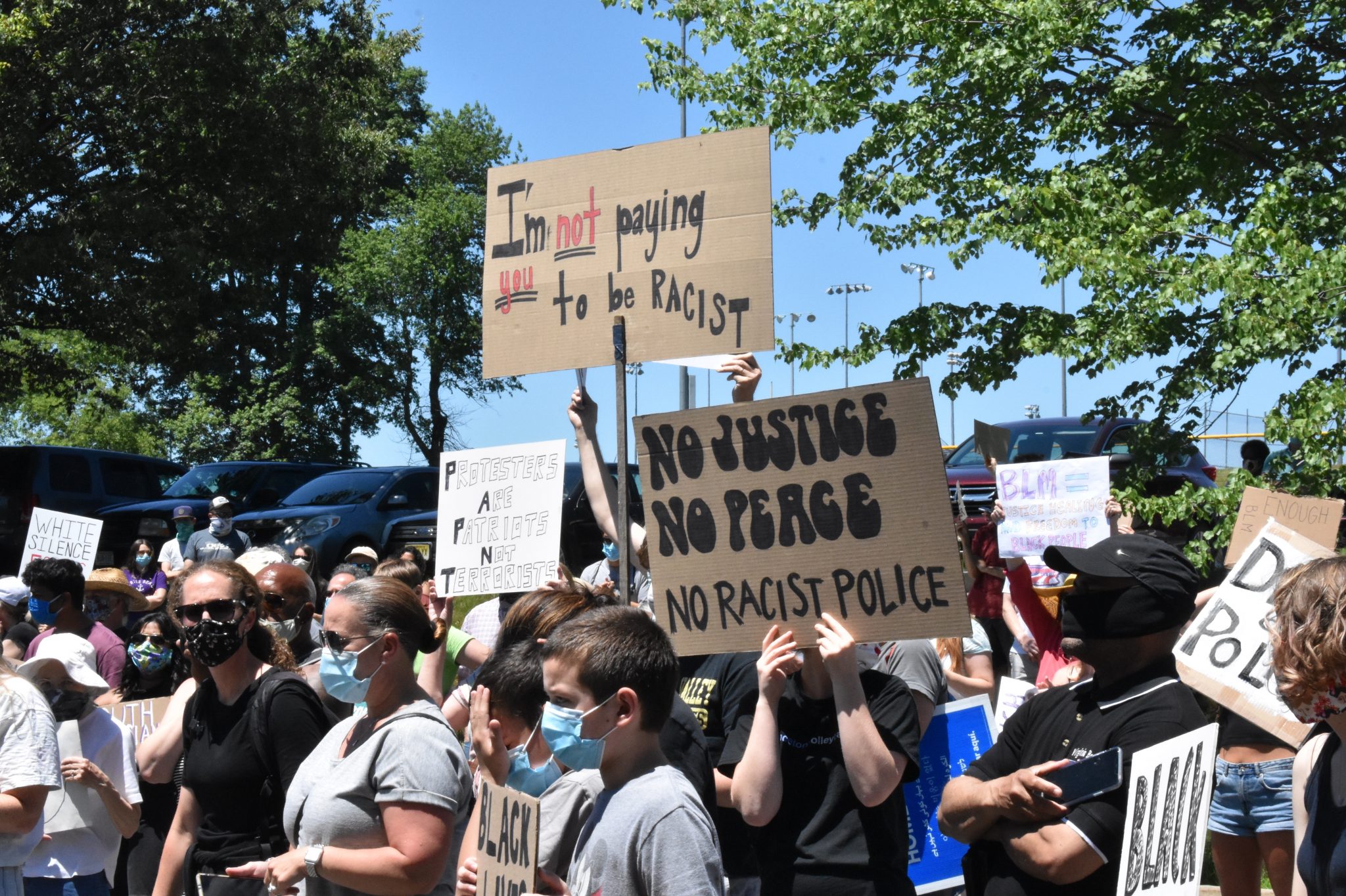 Hopewell Valley residents rally for police accountability