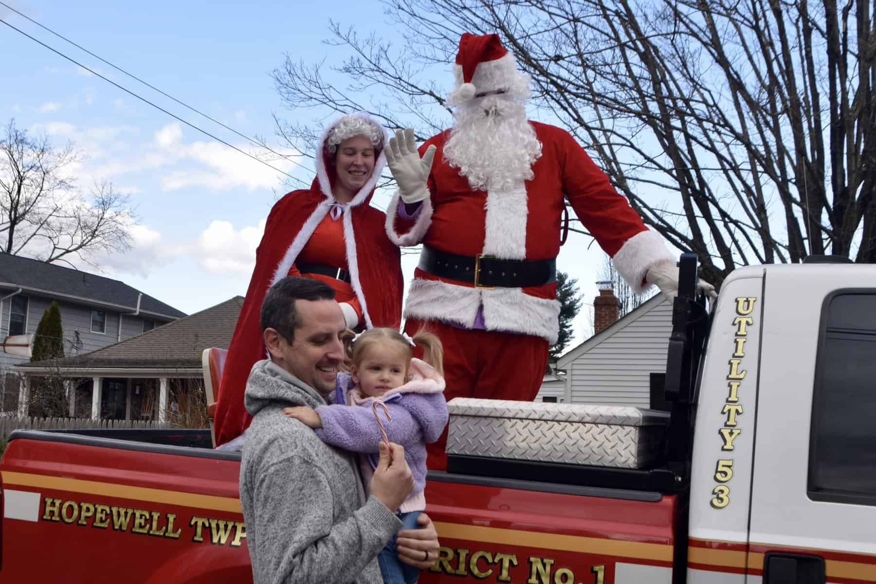 Santa travels through Hopewell Township via Union Fire Company District