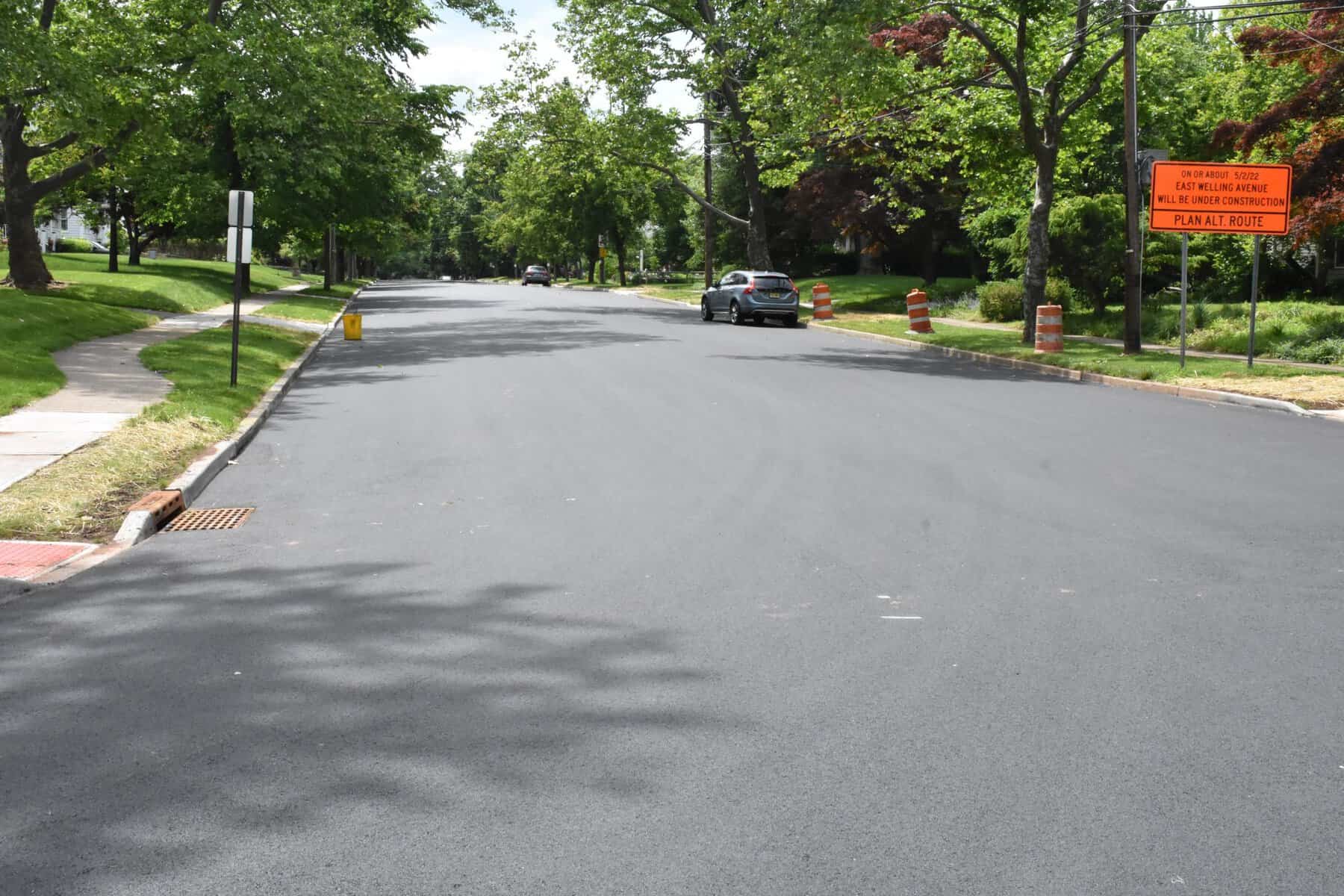 Addition of sidewalks for East Welling Avenue Road project causes division after trees taken down