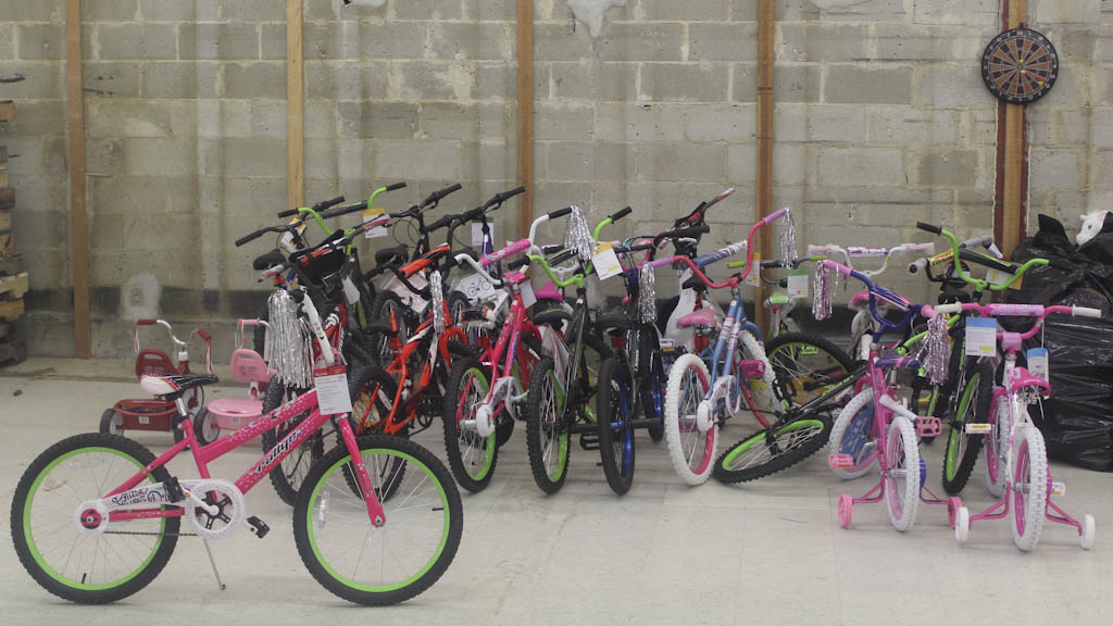 Neve Shalom Nursery School Trike-a-Thon to support purchase of Smart Board