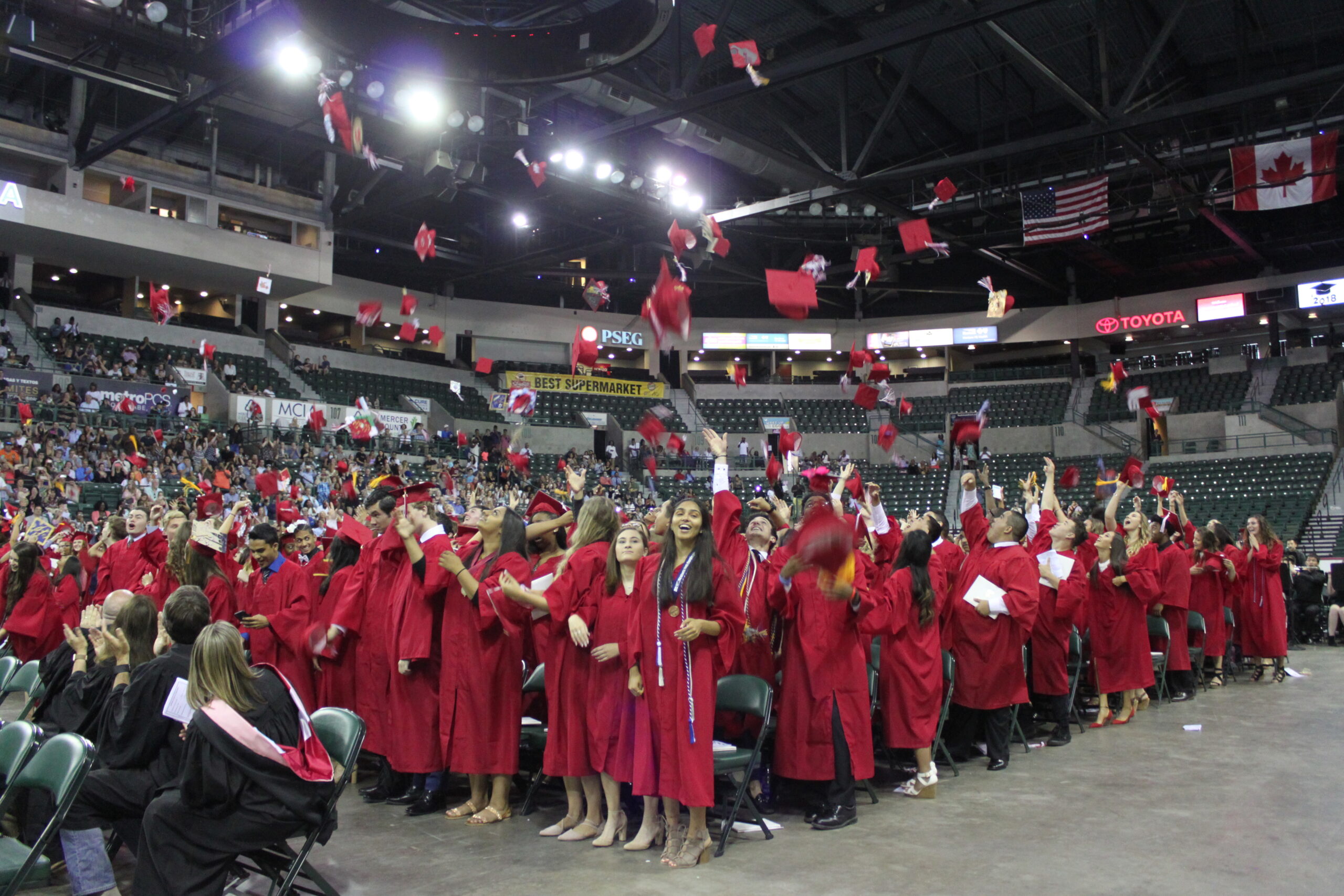 Lawrence High School says farewell, good luck to Class of 2018