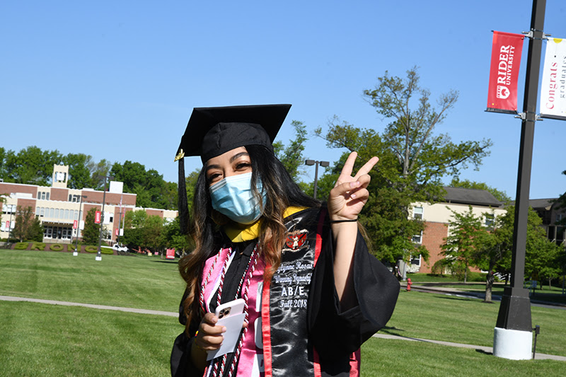 Rider University celebrates graduates of 2020 and 2021