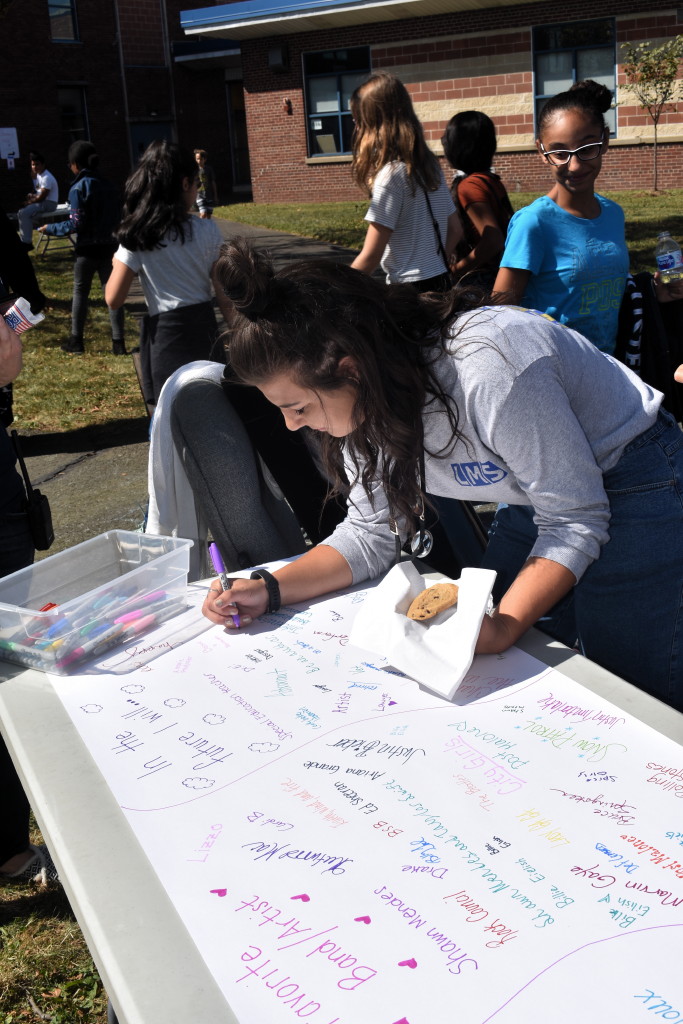 Linwood Middle School holds Community Day