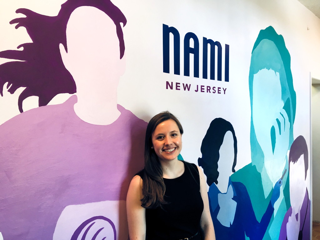 Artist unveils mural at NAMI-NJ headquarters