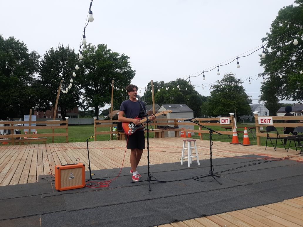 Performers join mayor for Rock the Rink open mic nights in North Brunswick