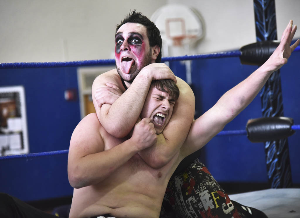 Pro wrestling event in South River to support cancer foundation