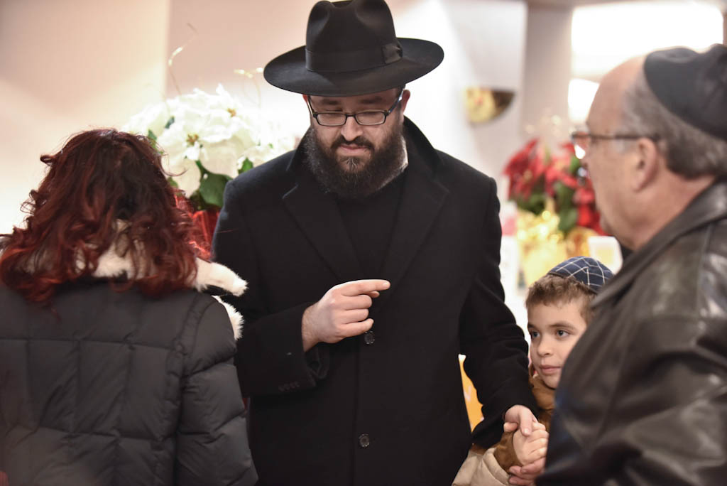 North Brunswick celebrates Hanukkah with menorah lighting