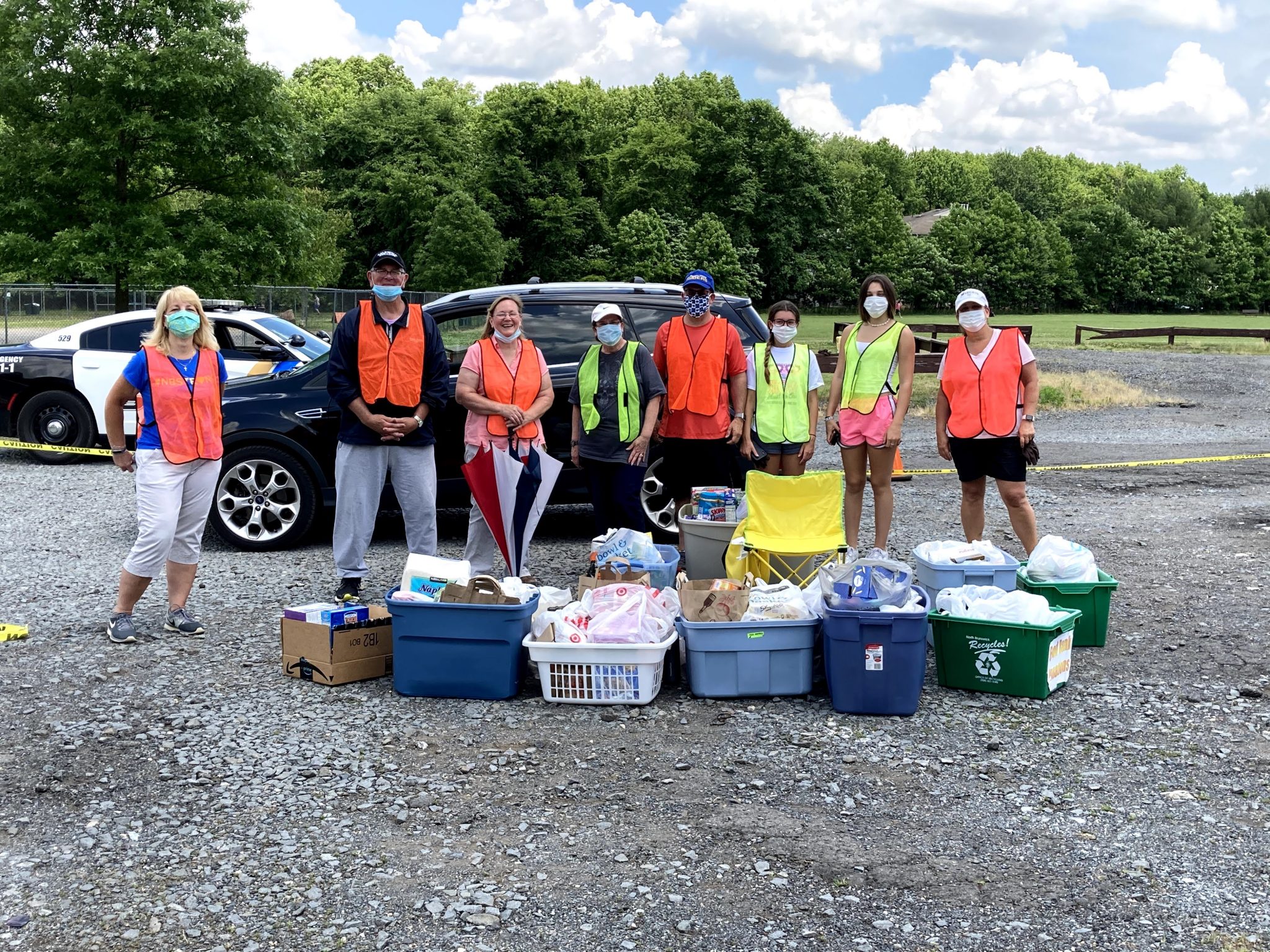 Father’s Day Food Drive nets food, Girl Scout cookies for North Brunswick Food Bank