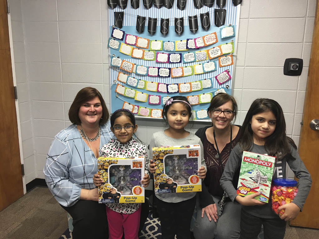 Parsons students participate in Family Math Night