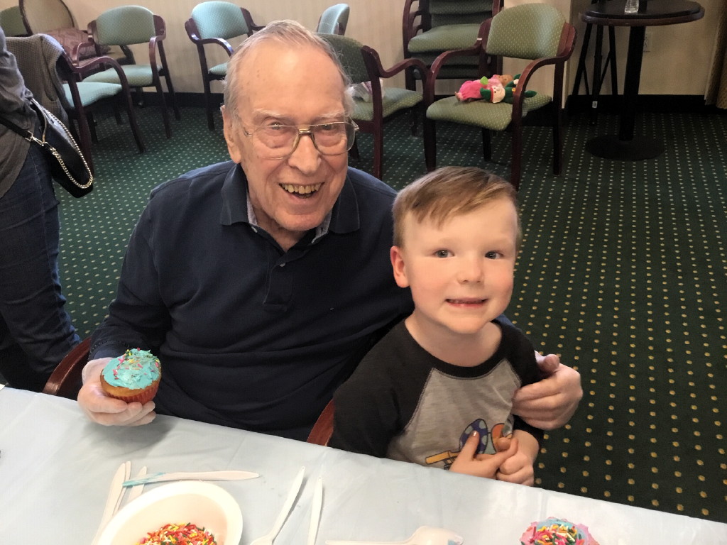 Brandywine seniors decorate cupcakes for Easter