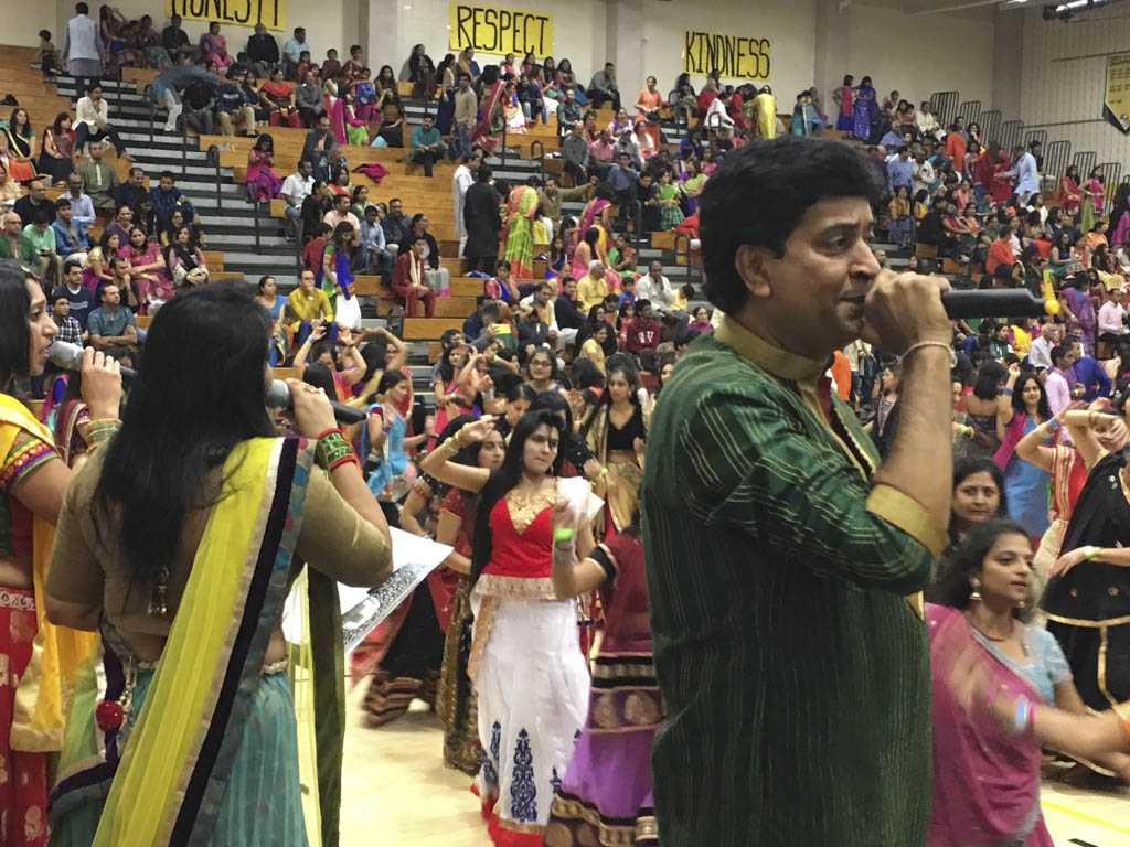 More than 6,000 residents enjoy three nights of Navratri festivals