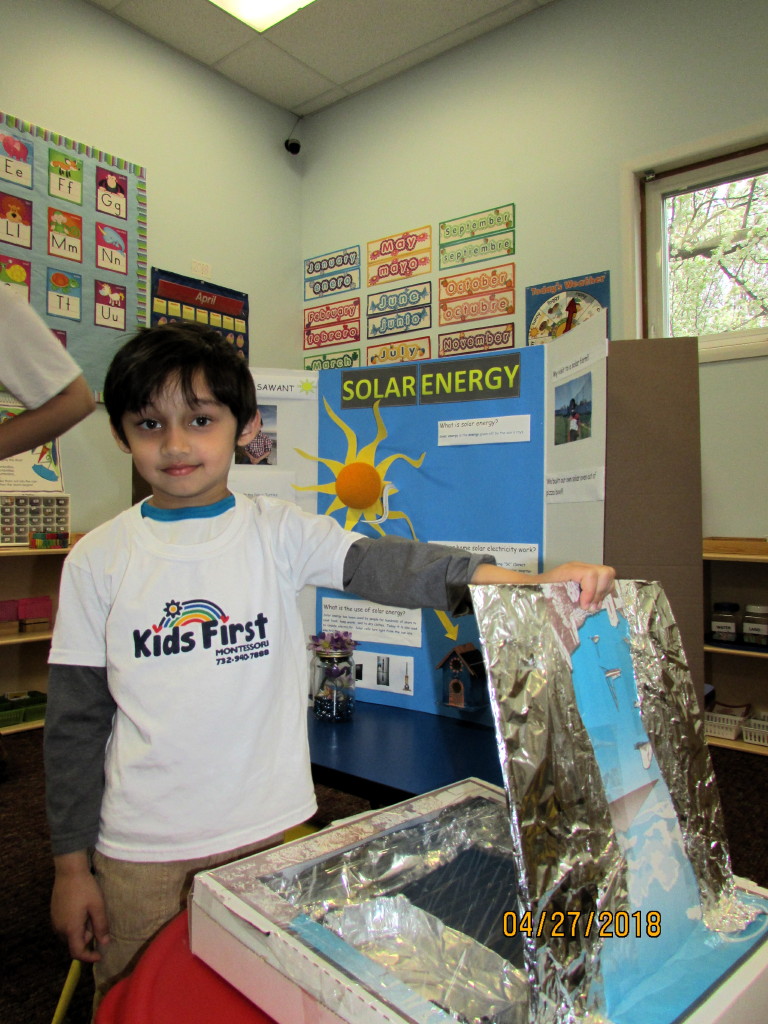 Children explore the solar system, their senses during science fair