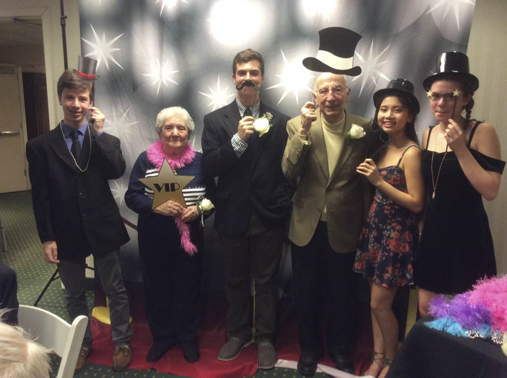 Edison High Student Council to hold senior citizen prom