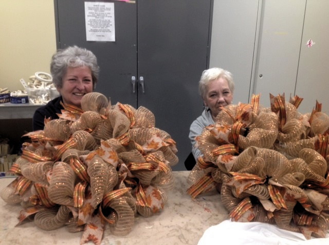 South Brunswick Senior Center members make fall wreaths