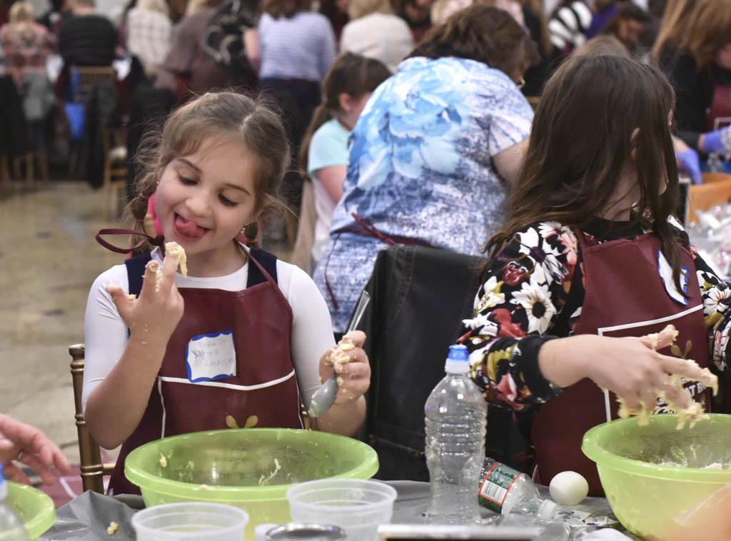 Great Big Challah Bake set for Nov. 3