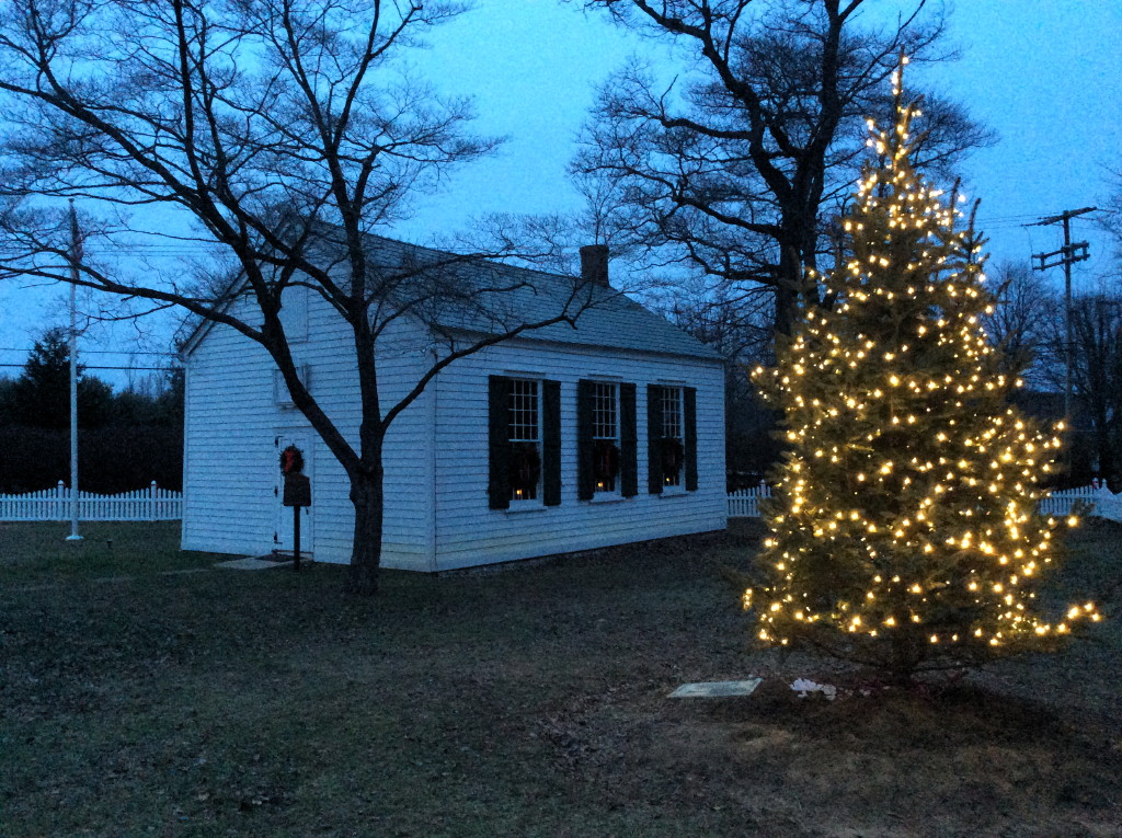 Historic Montrose School will host Christmas celebration