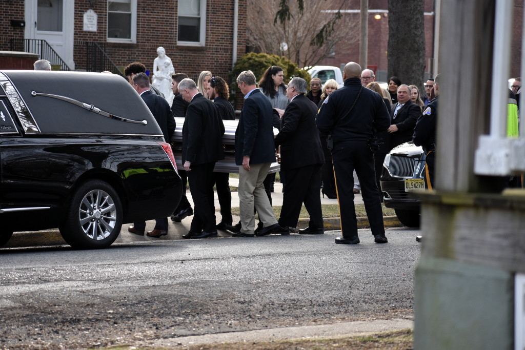 Friends, family members pay respects to Stephanie Parze