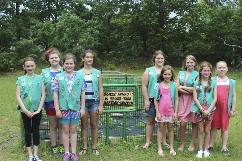 Girl Scouts put gardening skills to work feeding the hungry