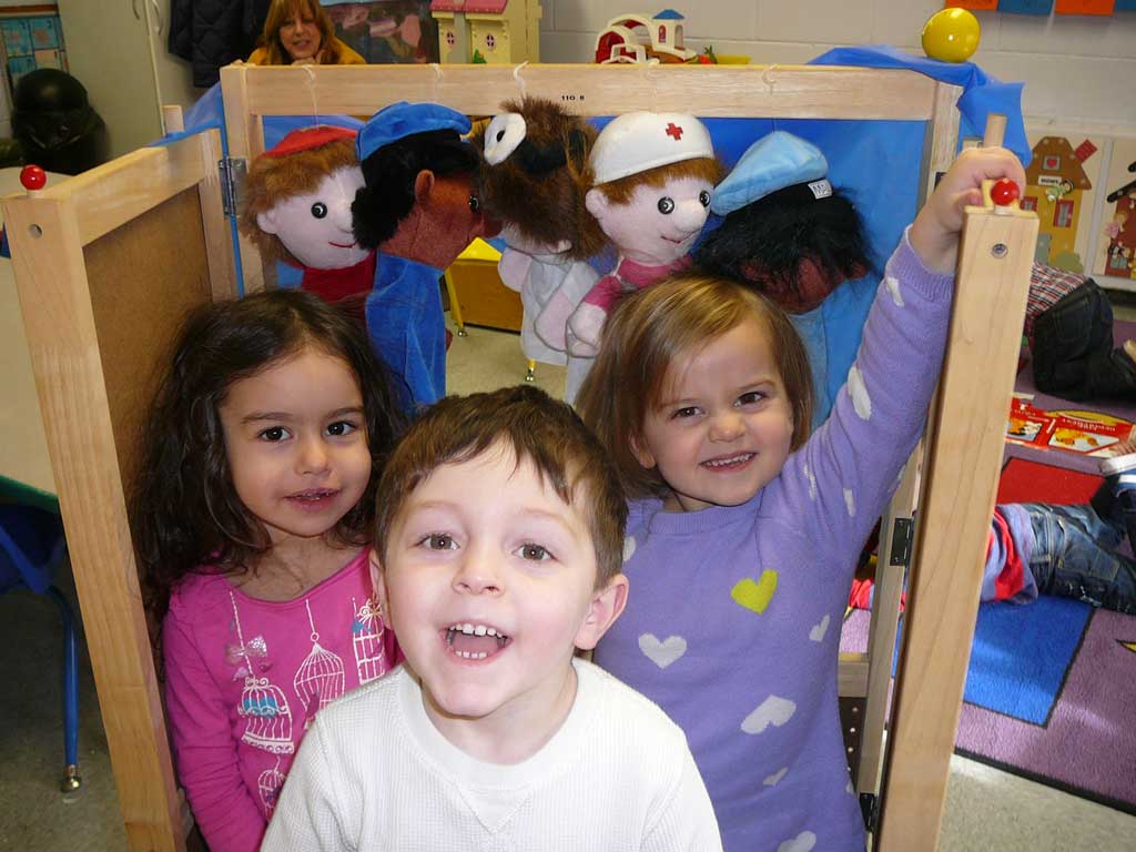 Temple Beth Ahm Preschool provides happy and nurturing environment